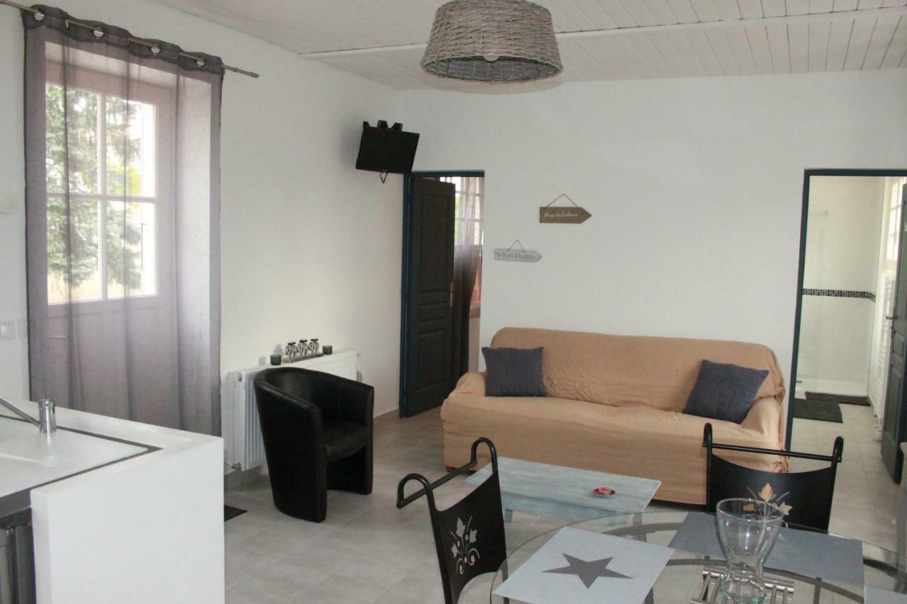 Chambon  Charmante Maison Charentaise "Bonheur" * 4 Pers מראה חיצוני תמונה